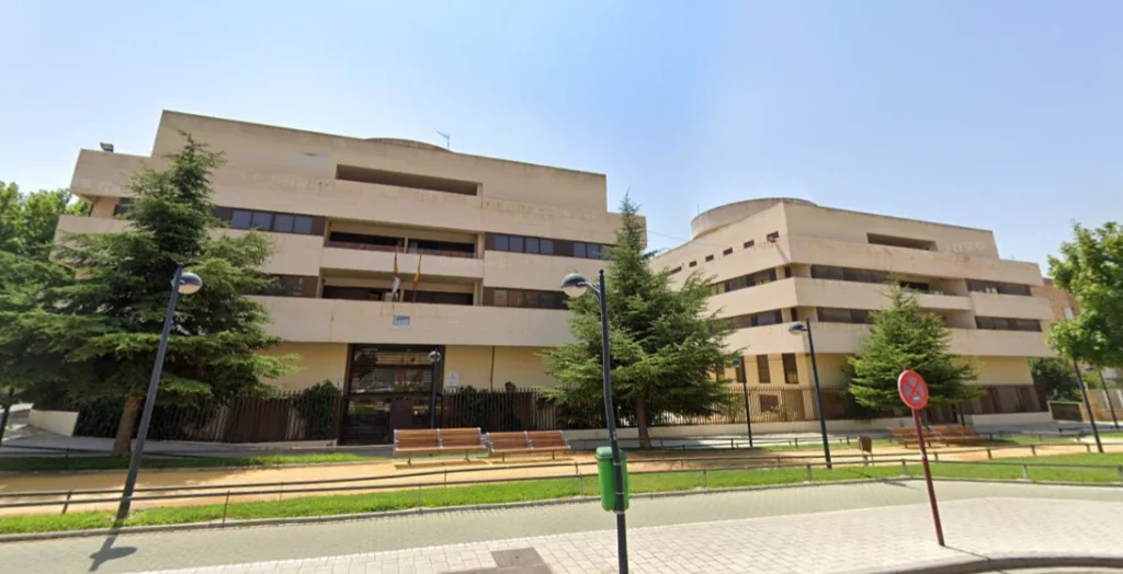 COPRISER S.L. | COPRISER SL | Copriser Sociedad Limitada | Compañia Privada Para El Desarrollo De Los Servicios Publicos Sl | Servicios de limpieza y catering en Albacete | Residencias Universitarias Cuenca y Albacete