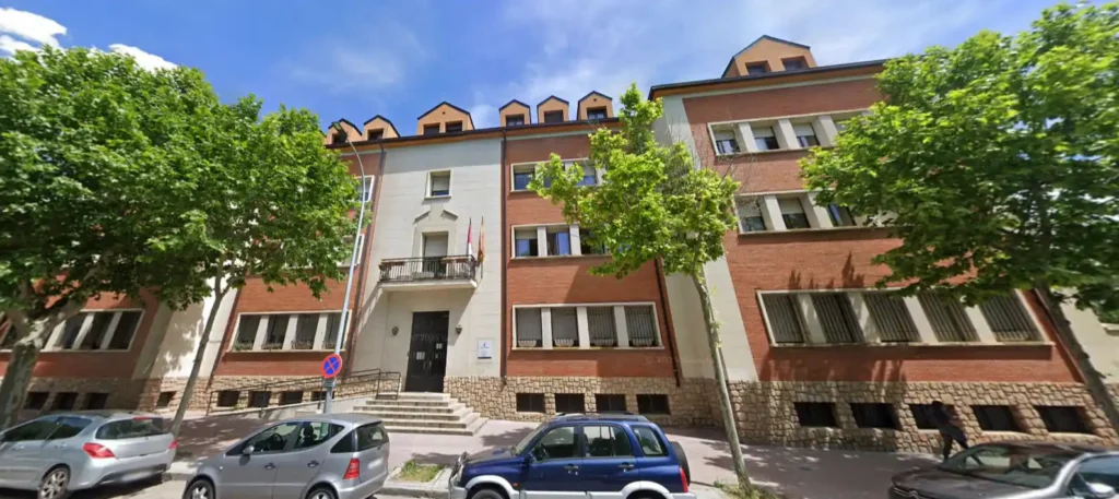 COPRISER S.L. | COPRISER SL | Copriser Sociedad Limitada | Compañia Privada Para El Desarrollo De Los Servicios Publicos Sl | Servicios de limpieza y catering en Albacete | Residencias Universitarias Cuenca y Albacete